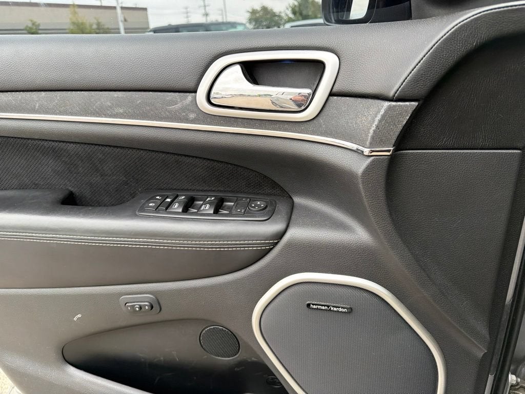 2016 Jeep Grand Cherokee SRT