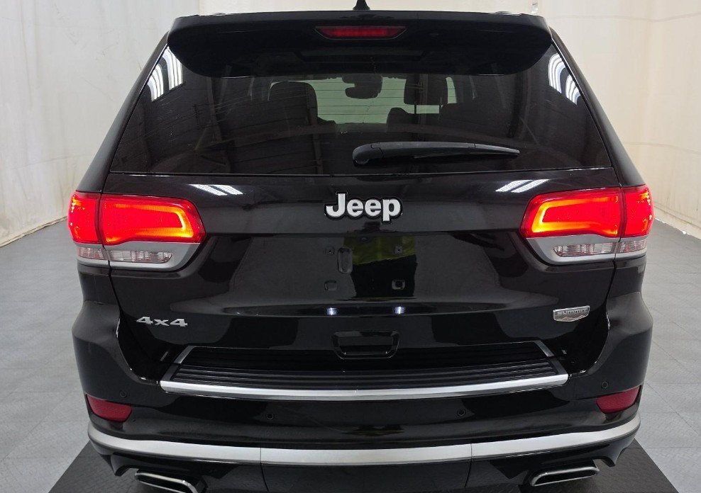 2021 Jeep Grand Cherokee Summit