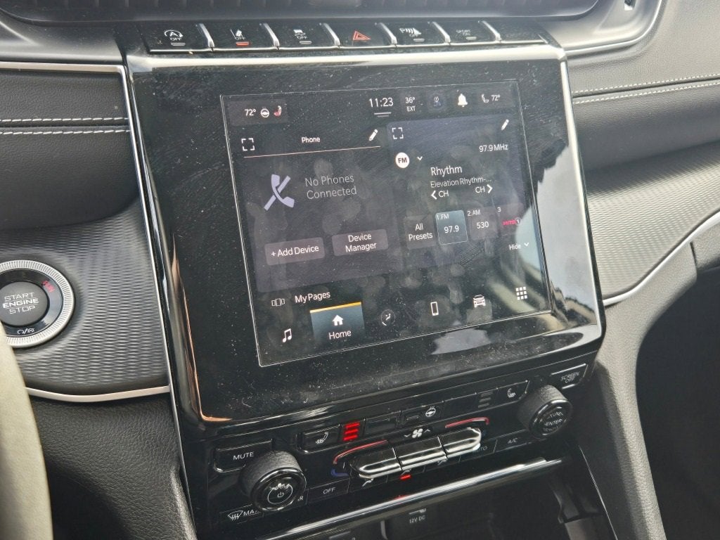 2023 Jeep Grand Cherokee Laredo