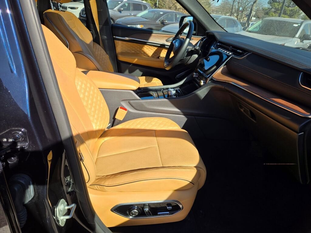 2024 Jeep Grand Cherokee L Summit