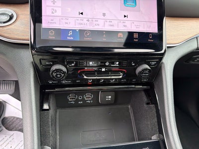2022 Jeep Grand Cherokee L Summit 4x4
