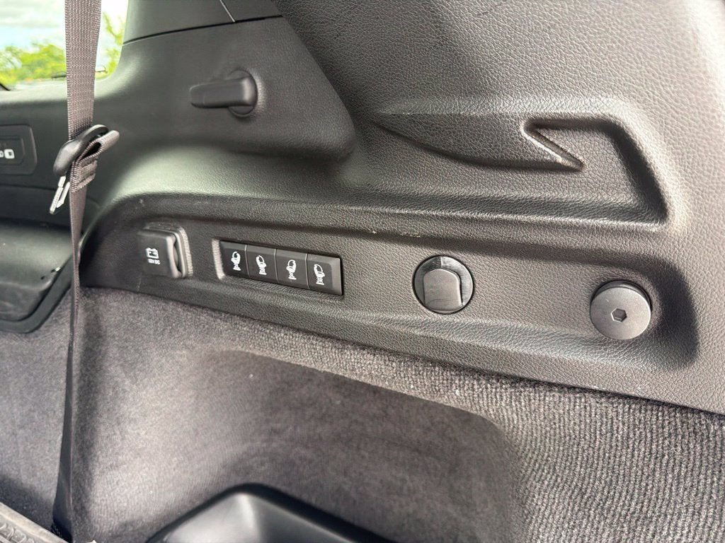 2022 Jeep Grand Cherokee L Summit 4x4