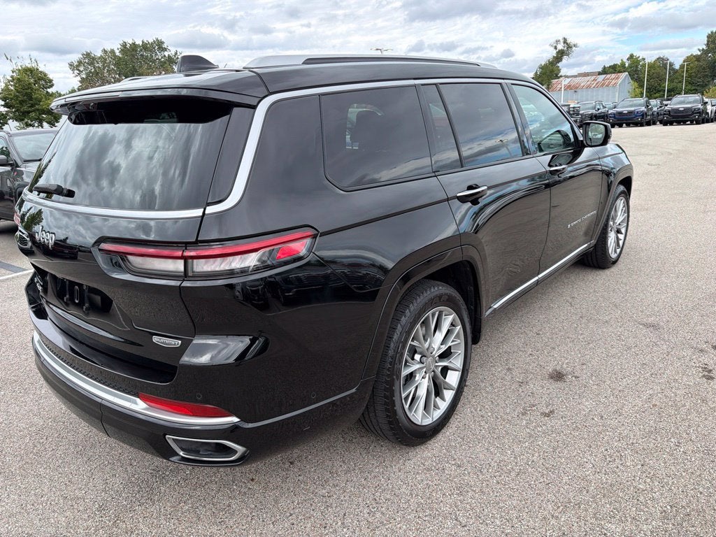 2022 Jeep Grand Cherokee L Summit 4x4