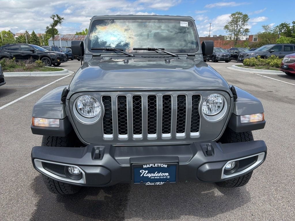 2022 Jeep Gladiator Overland