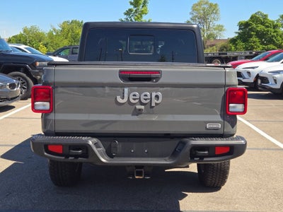 2022 Jeep Gladiator Overland 4x4