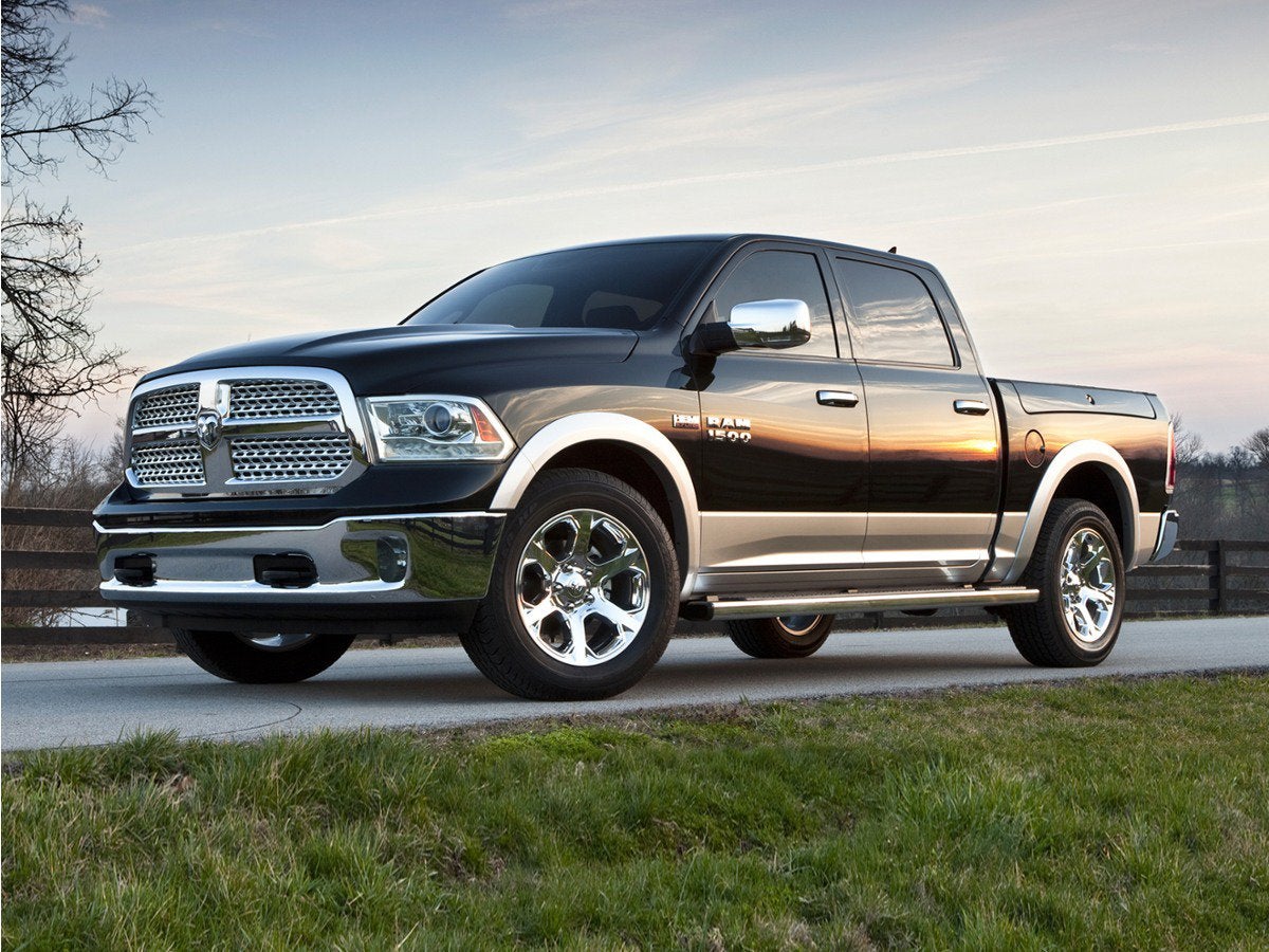 2017 RAM 1500 Express Quad Cab 4x4 6'4" Box