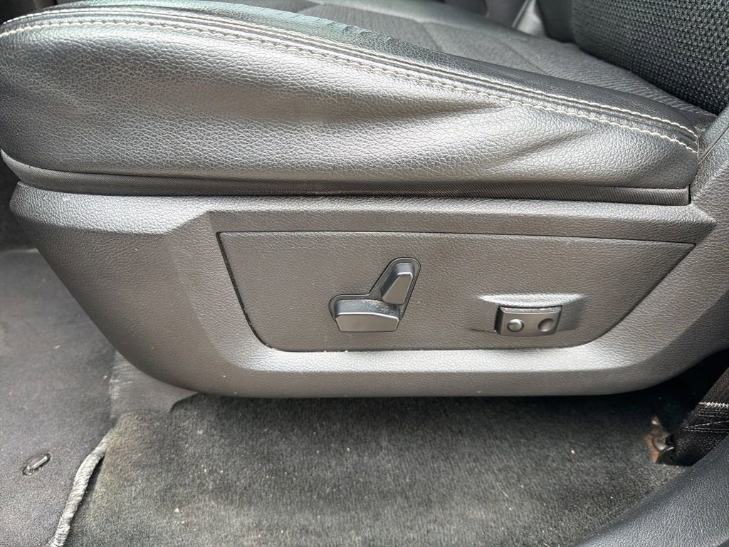 2014 RAM 1500 Sport