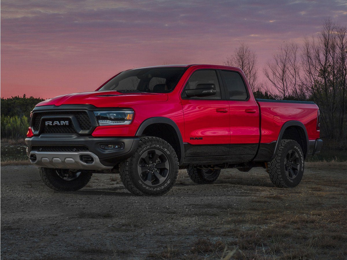 2020 RAM 1500 Big Horn/Lone Star 4x4 Crew Cab 5'7's photo