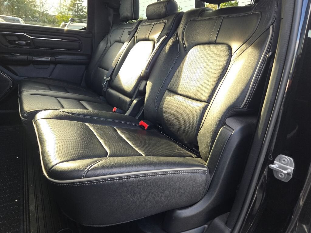 2022 RAM 1500 Limited Crew Cab 4x4 5'7" Box