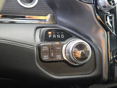 2022 RAM 1500 Limited Crew Cab 4x4 5'7" Box