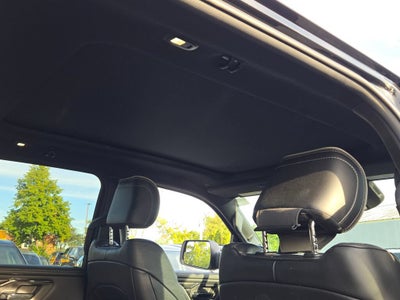 2022 RAM 1500 Limited Crew Cab 4x4 5'7" Box