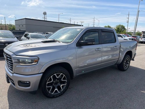 2025 RAM 1500 Laramie Crew Cab 4x4 5'7" Box