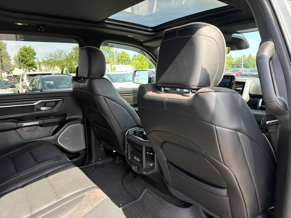 2025 RAM 1500 Laramie Crew Cab 4x4 5'7" Box