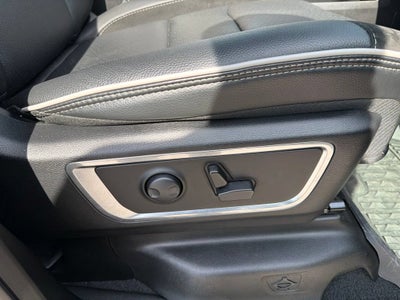 2025 RAM 1500 Laramie Crew Cab 4x4 5'7" Box