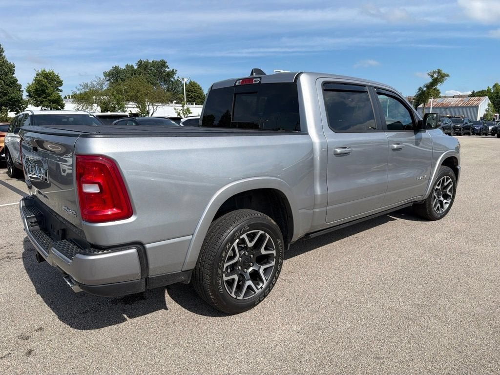 2025 RAM 1500 Laramie Crew Cab 4x4 5'7" Box