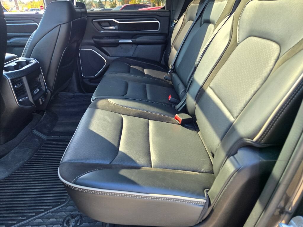 2024 RAM 1500 Laramie Crew Cab 4x4 5'7" Box