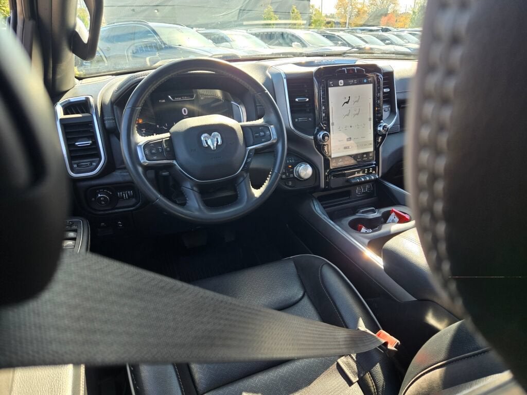 2024 RAM 1500 Laramie Crew Cab 4x4 5'7" Box
