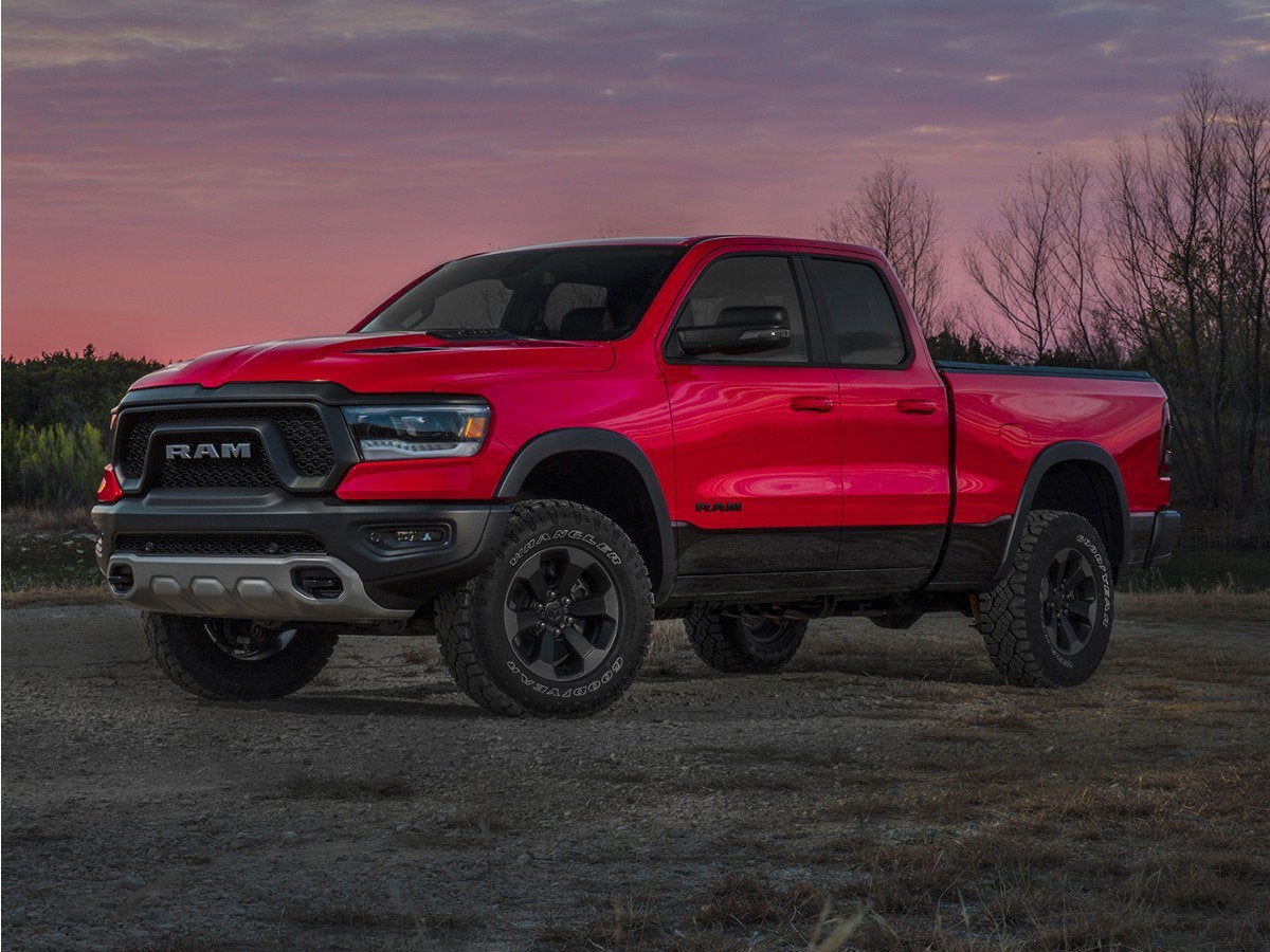 2019 RAM 1500 Laramie Crew Cab 4x4 6'4" Box