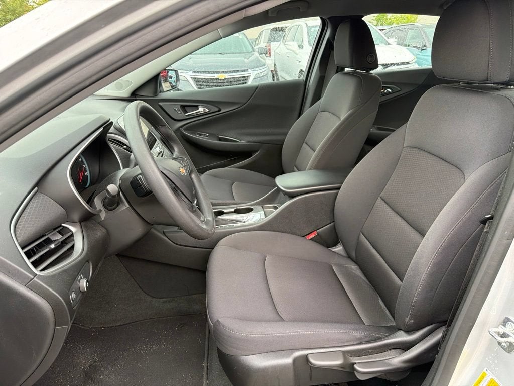 2020 Chevrolet Malibu LS