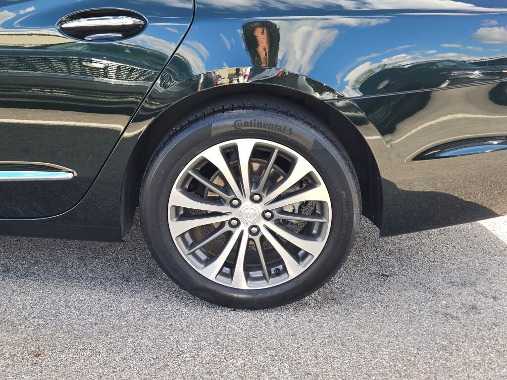 2017 Buick LaCrosse Essence