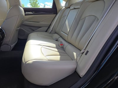 2017 Buick LaCrosse Essence