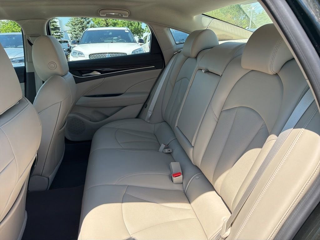 2017 Buick LaCrosse Essence
