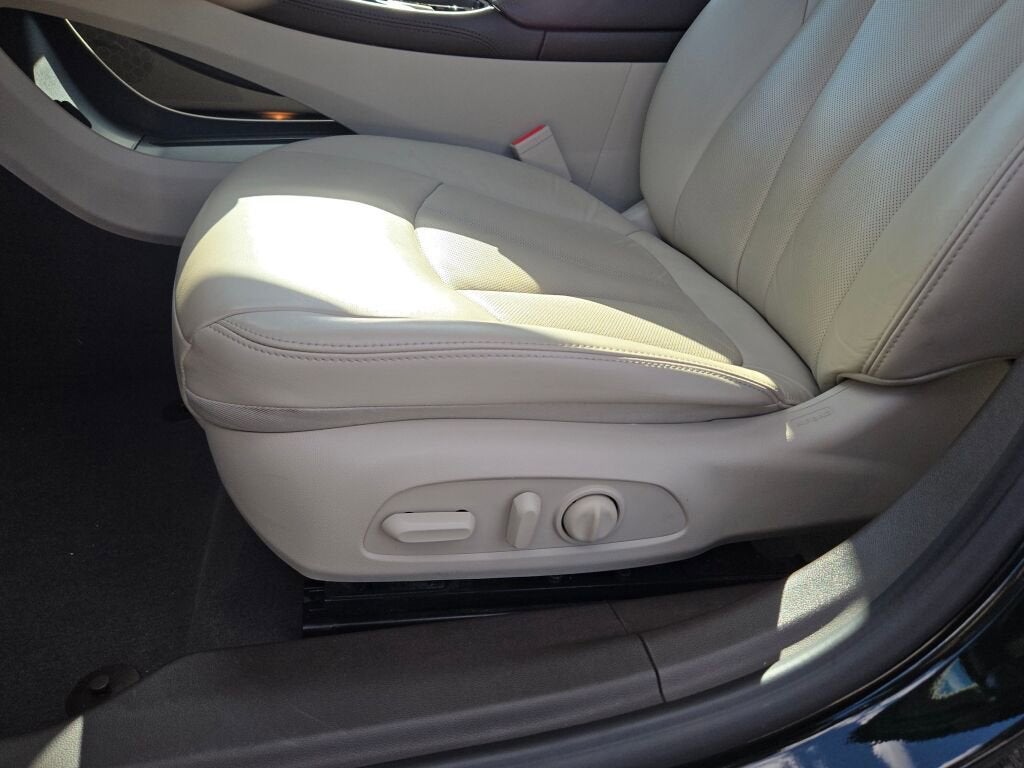 2017 Buick LaCrosse Essence