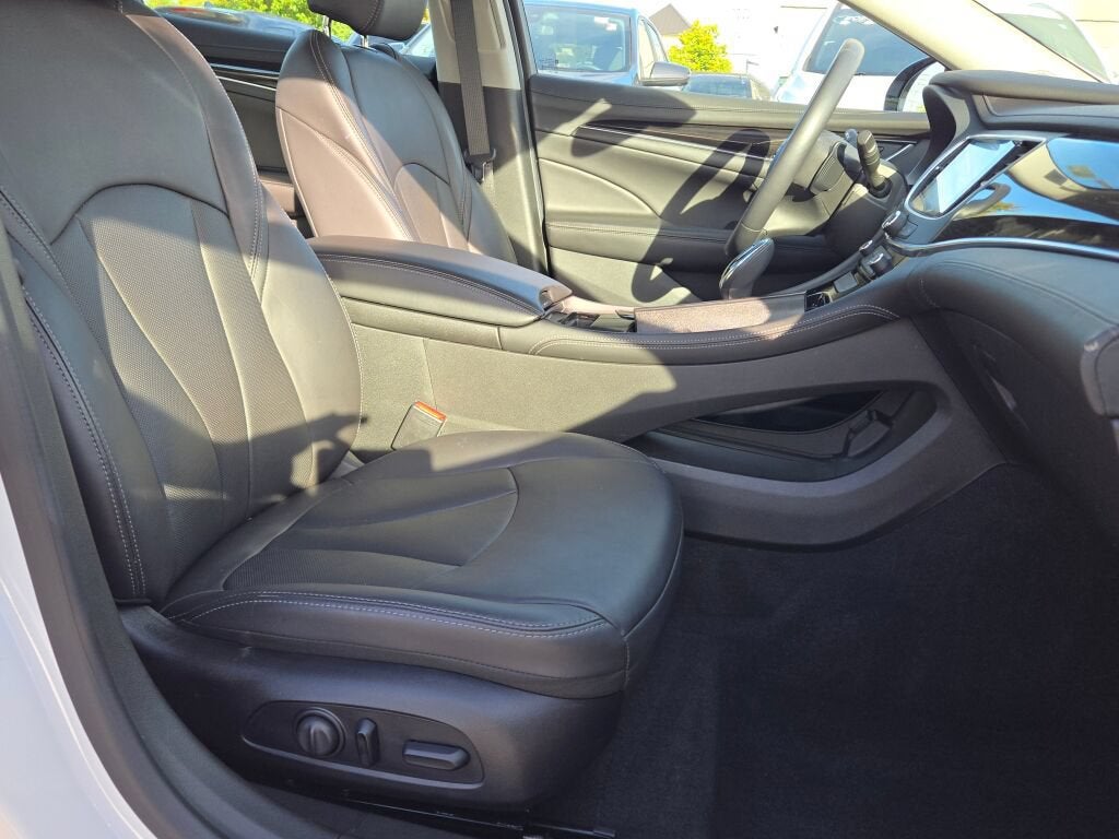 2019 Buick LaCrosse Essence