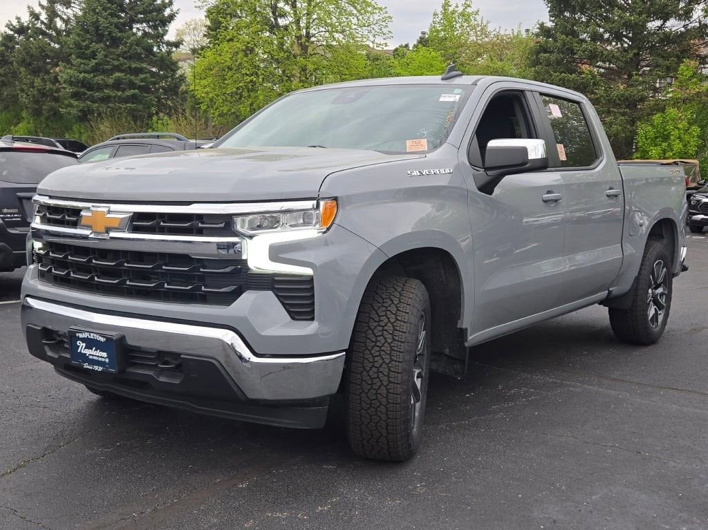 2024 Chevrolet Silverado 1500 LT (2FL)