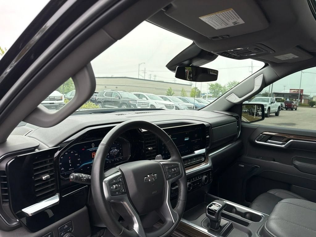 2024 Chevrolet Silverado 1500 RST