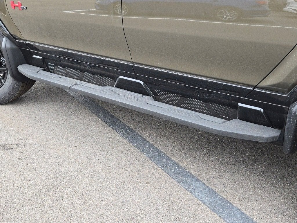 2025 GMC HUMMER EV SUV 2X