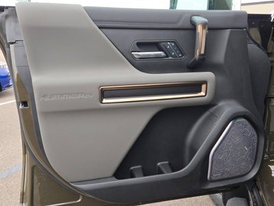 2025 GMC HUMMER EV SUV 2X
