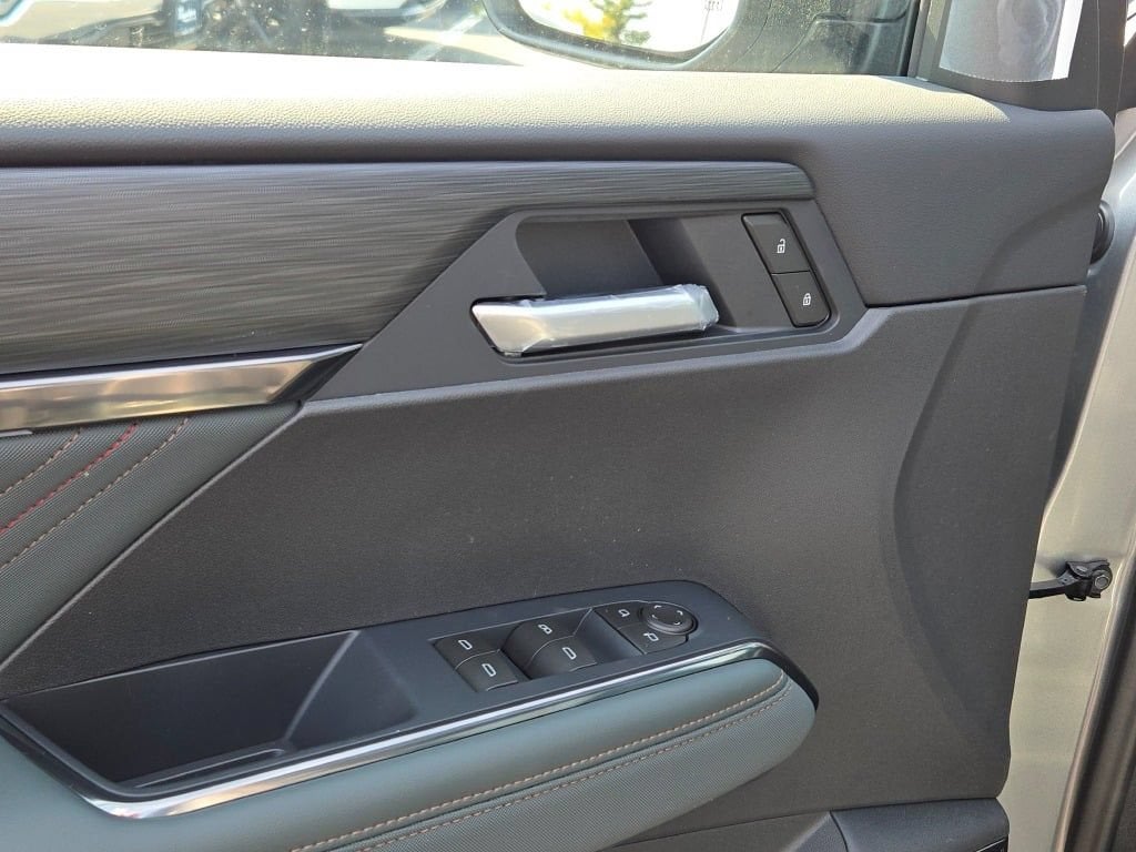 2027 GMC Acadia AT4 - Photo 22