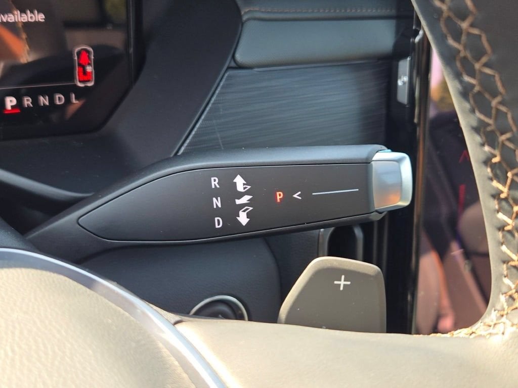 2027 GMC Acadia AT4 - Photo 29