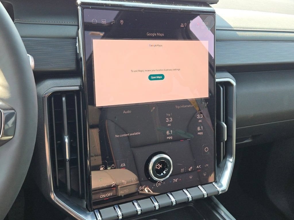 2027 GMC Acadia AT4 - Photo 30