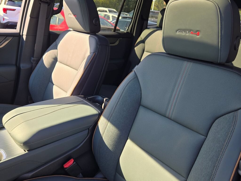 2027 GMC Acadia AT4