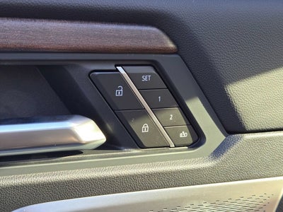 2027 GMC Acadia Denali Ultimate