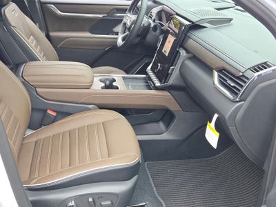 2027 GMC Acadia Denali Ultimate