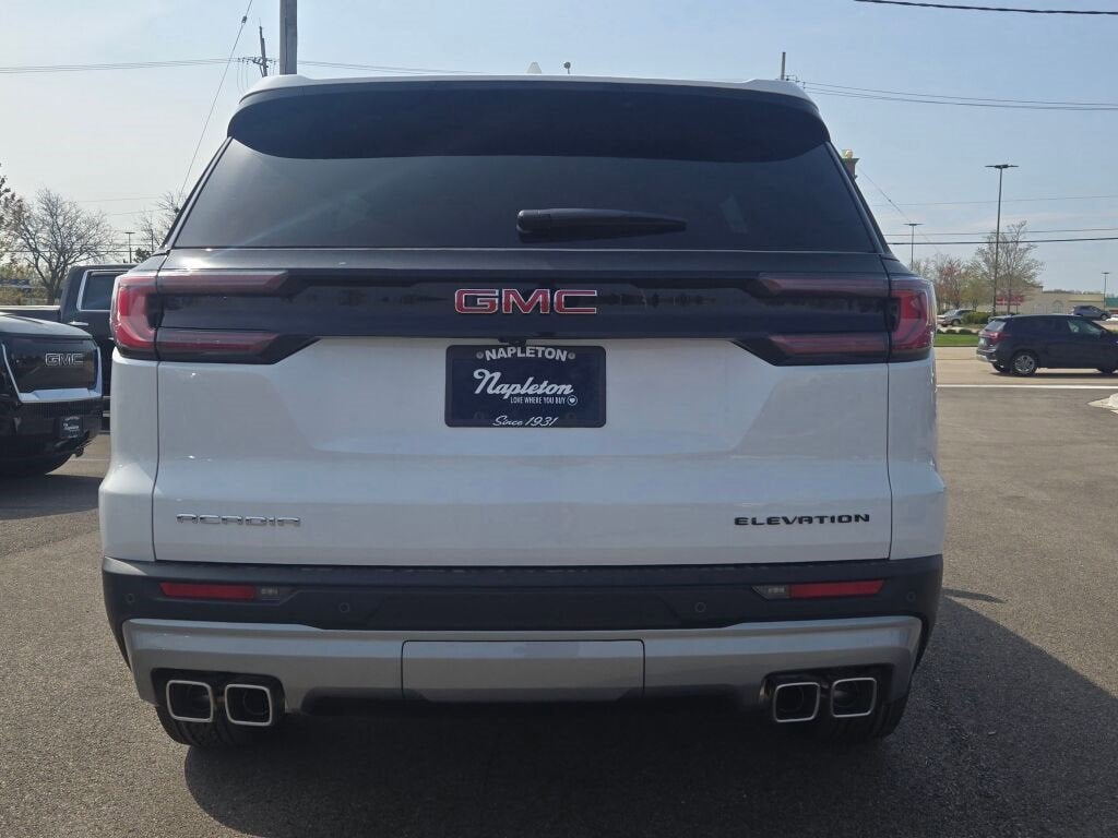 2025 GMC Acadia Elevation