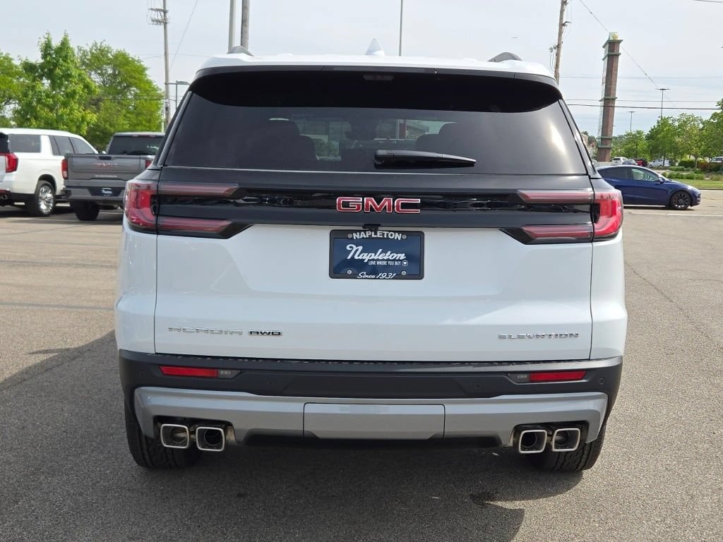 2026 GMC Acadia Elevation