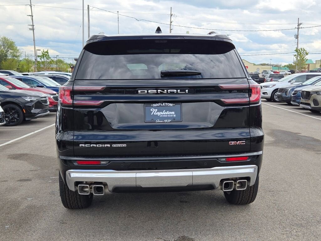 2026 GMC Acadia Denali
