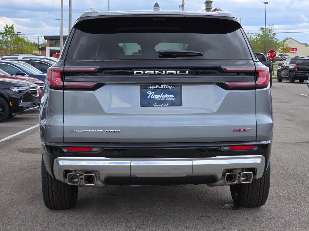 2026 GMC Acadia Denali
