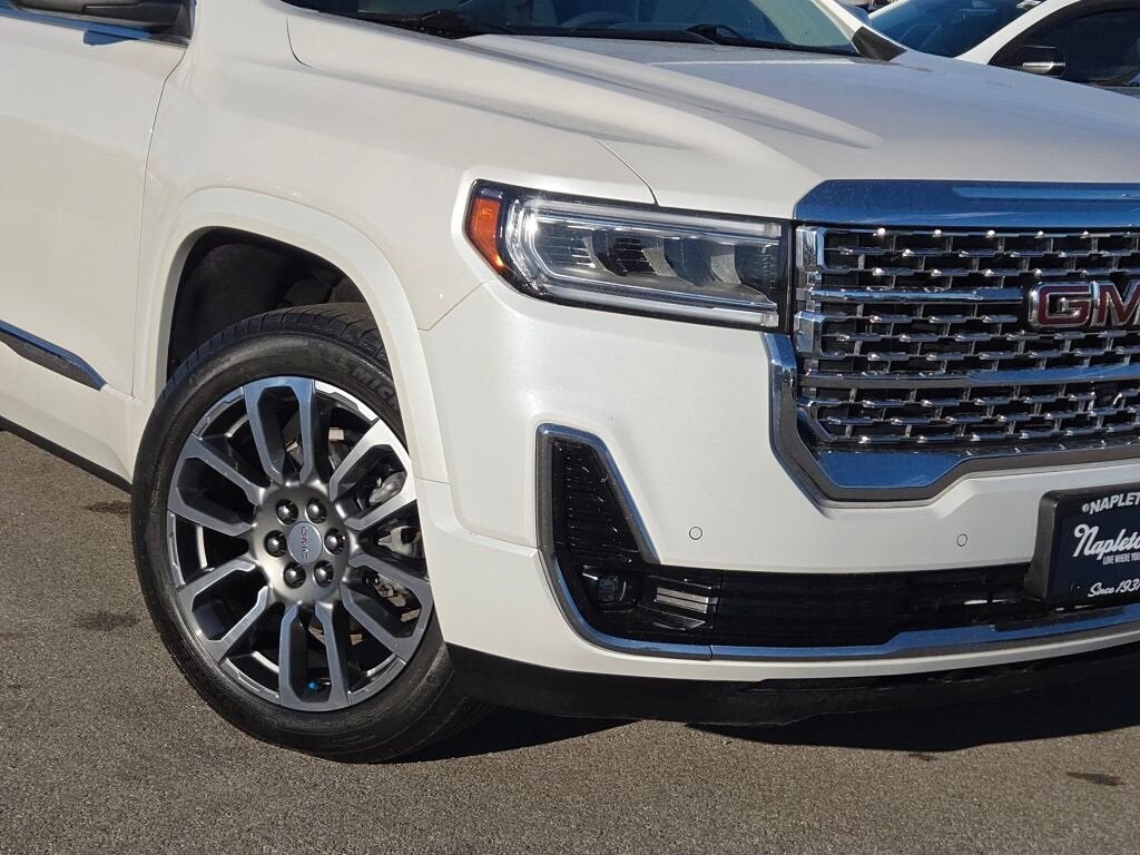 2023 GMC Acadia Denali