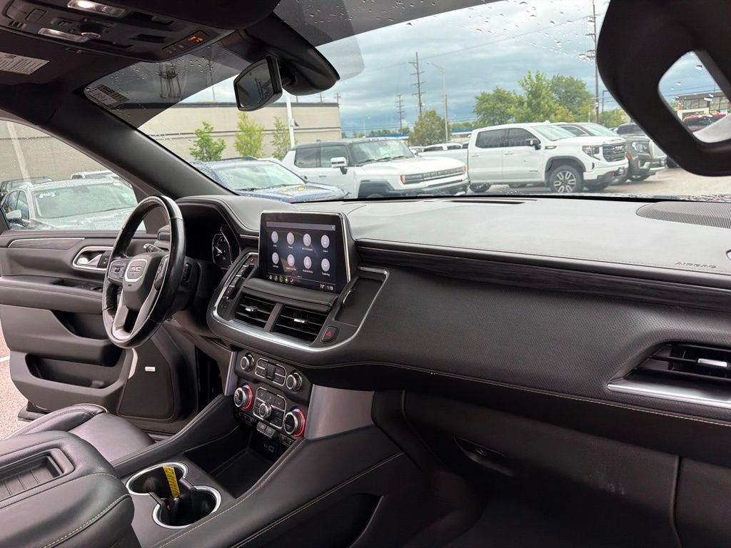 2021 GMC Yukon SLT