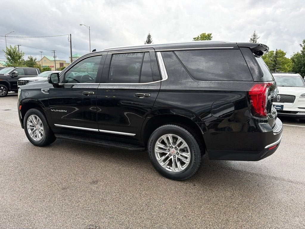 2021 GMC Yukon SLT