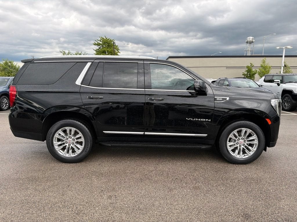 2021 GMC Yukon SLT