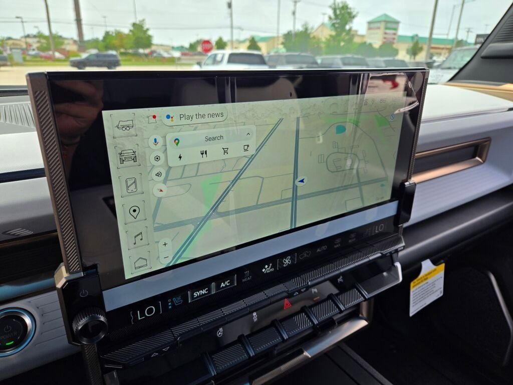 2025 GMC HUMMER EV SUV 2X