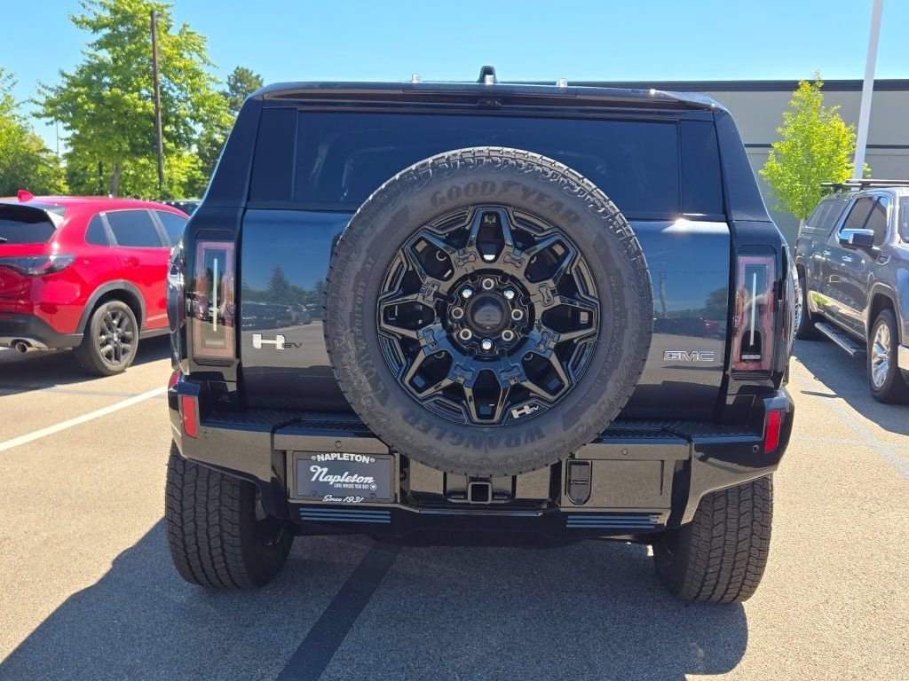 2026 GMC HUMMER EV SUV 2X