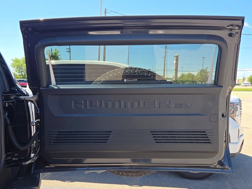 2026 GMC HUMMER EV SUV 2X