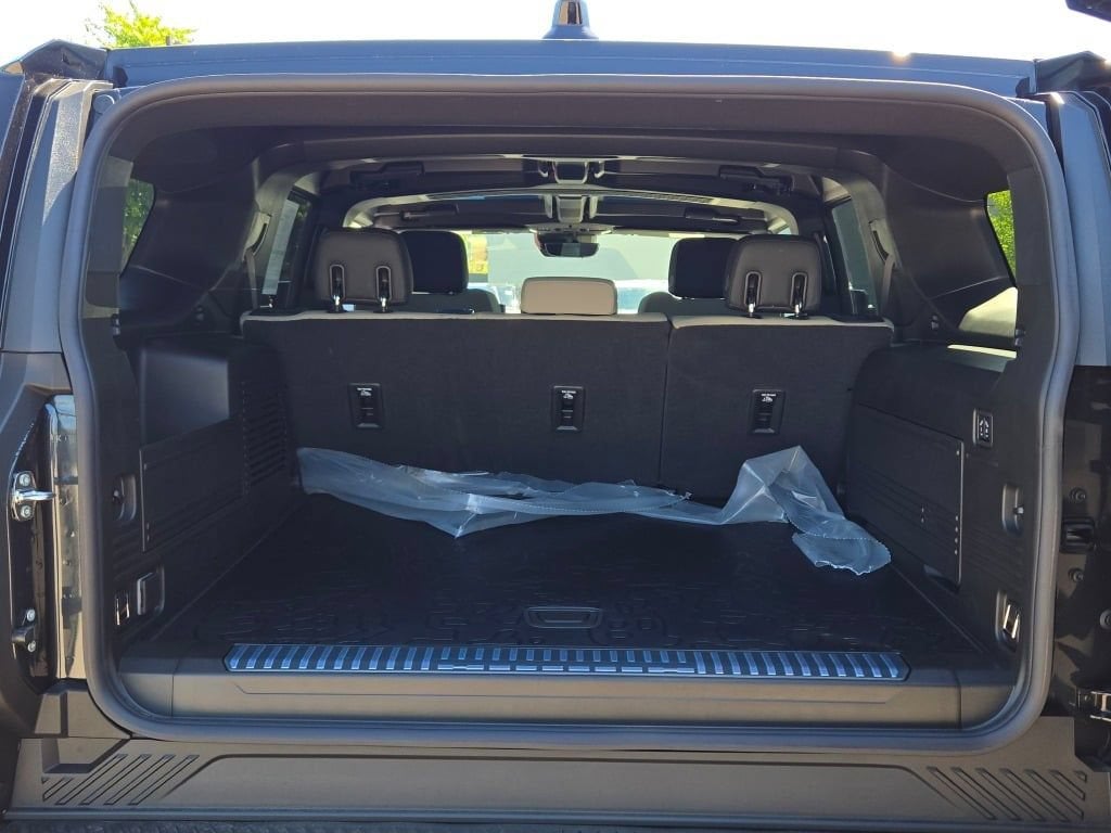 2026 GMC HUMMER EV SUV 2X